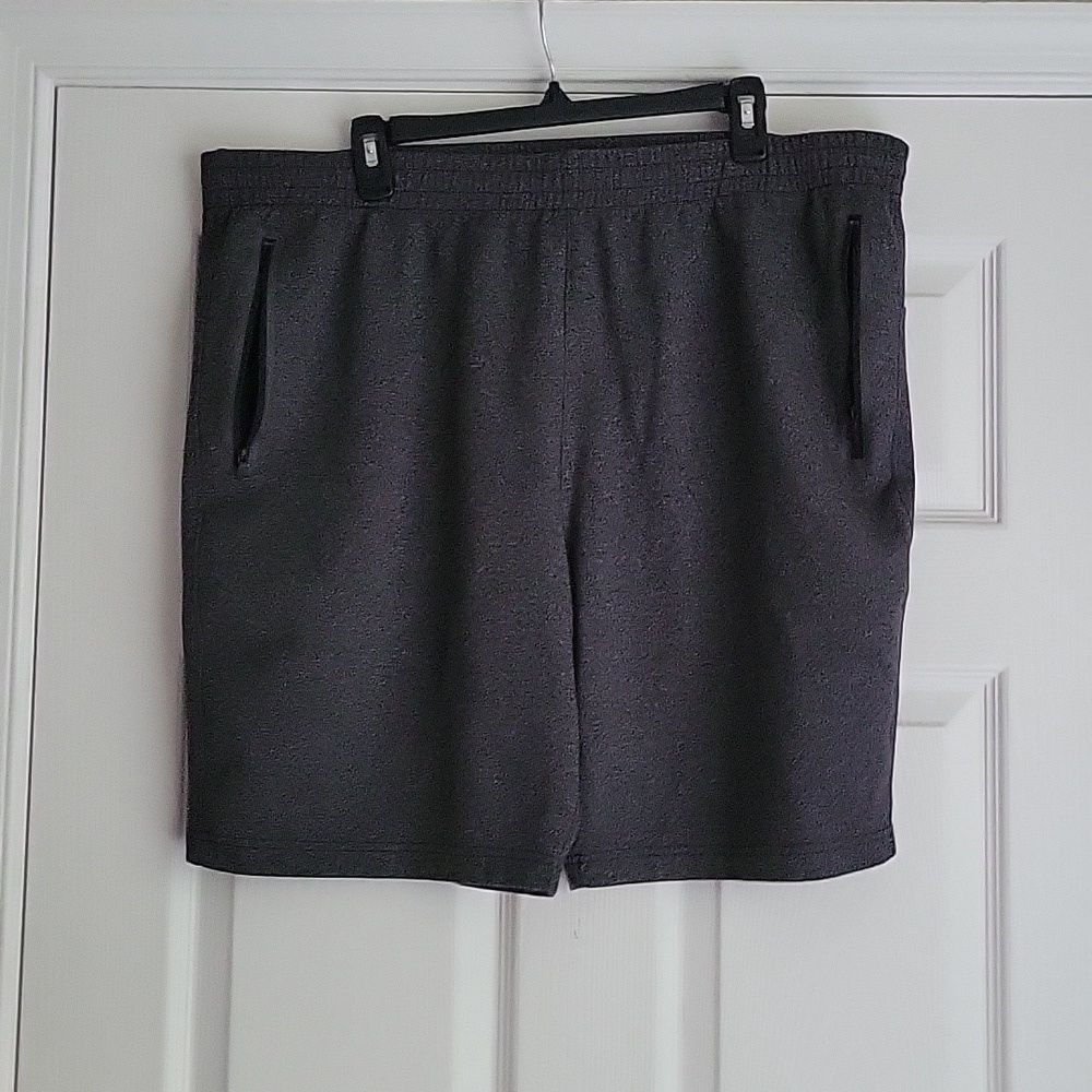 Old Navy Active 4 Way Stretch Men's Shorts